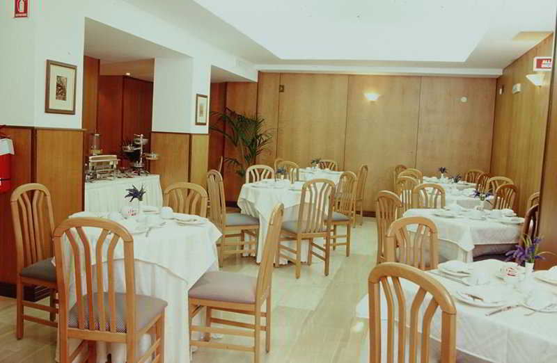 Hotel San Giorgio Napoli Restoran fotoğraf